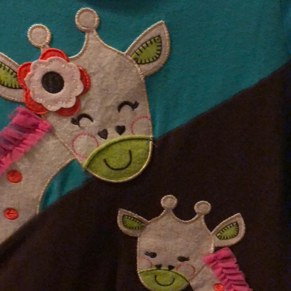 Matching outfit for girl - Picture 2 of 2